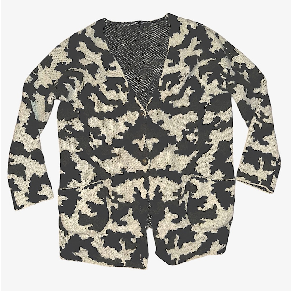 CENTRAL PARK-WEST Cardigan Sweater 
with multi color Camo Print SIZE Small